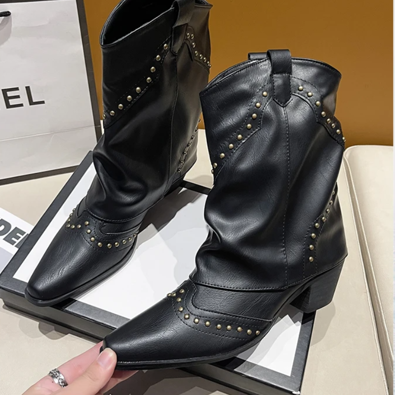Rylee | Women’s Casual Studded Cowboy Boots