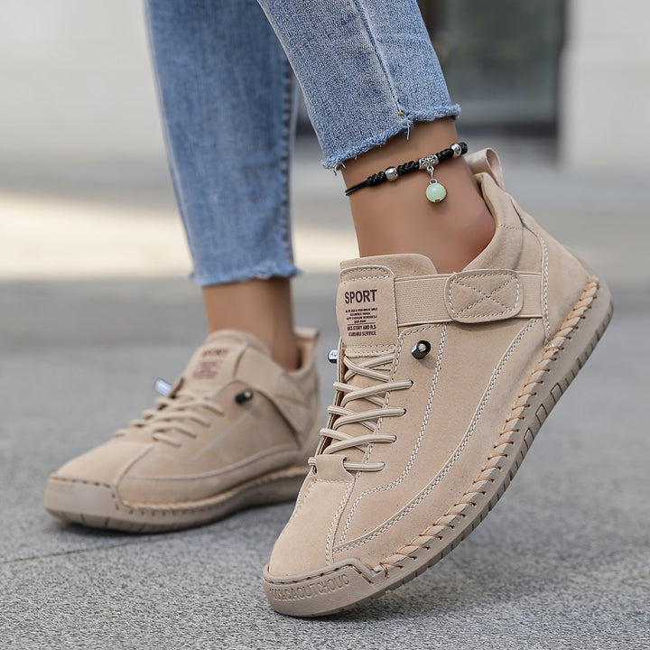 Nela | Women&