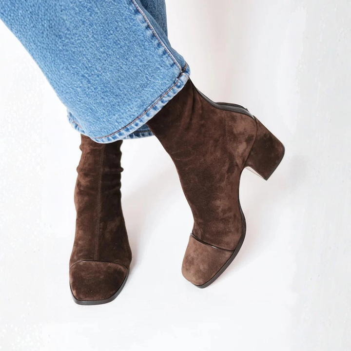 Chloe | Women&