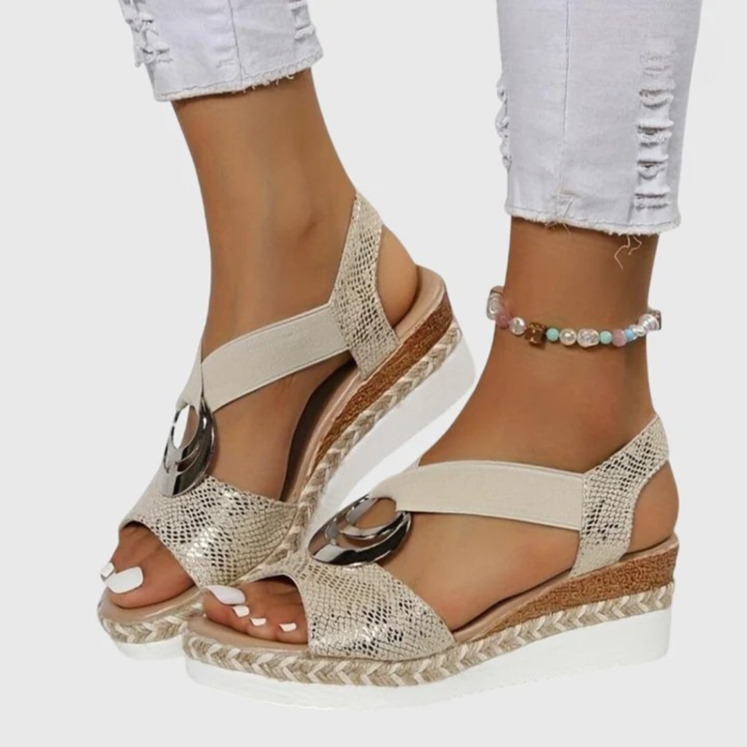Avonlea | Women&