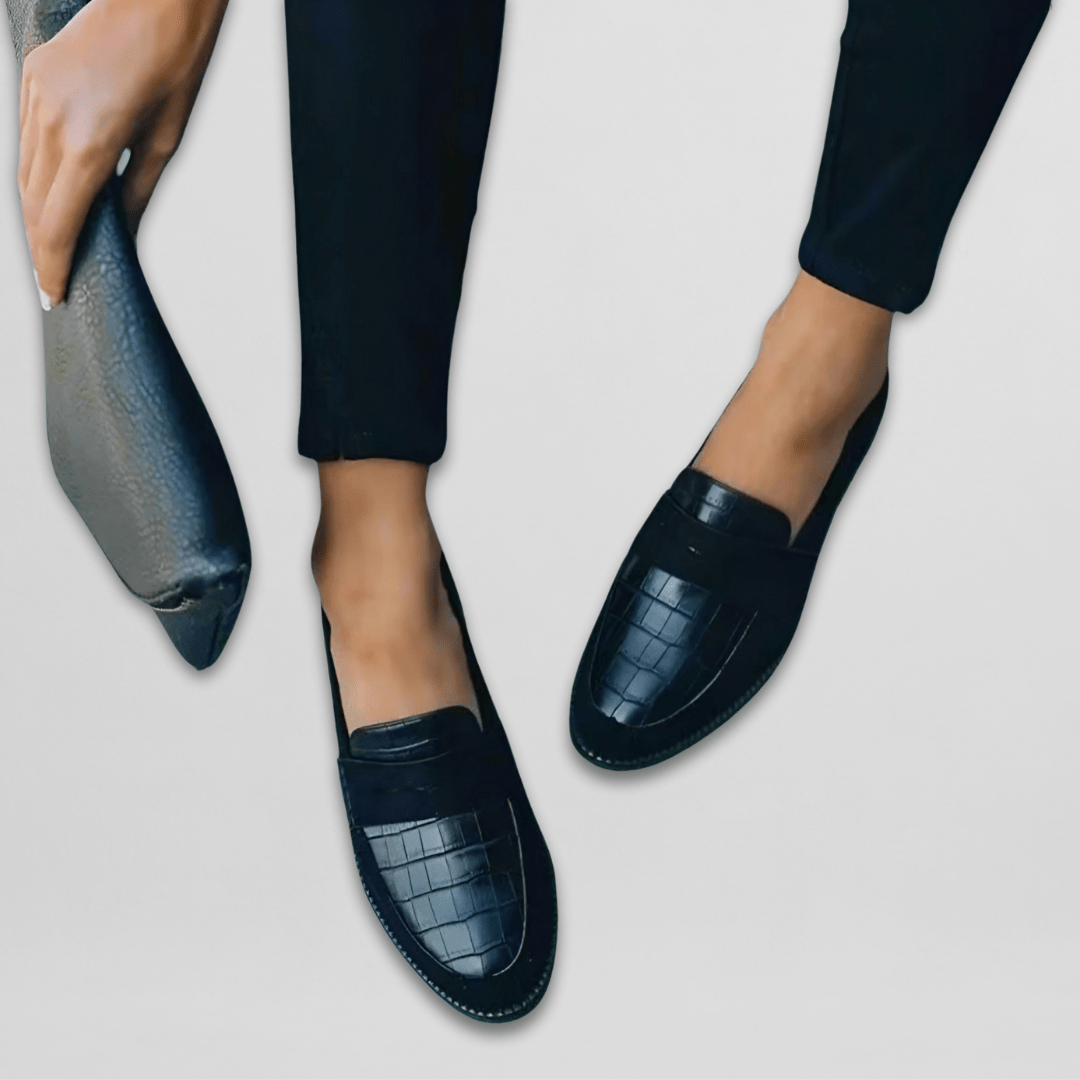 Goldie | Women’s Textured Summer Loafers