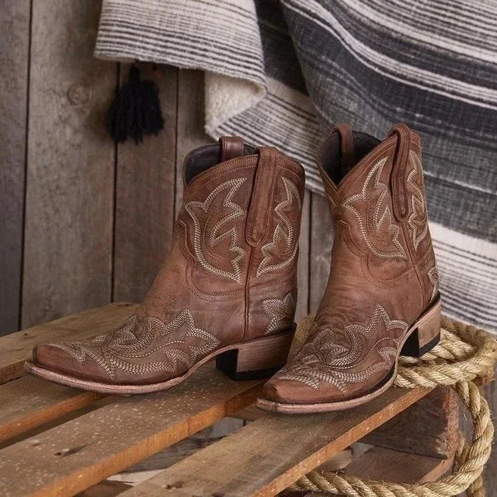 Liliana | Women’s Pointed Toe Cowboy Boots