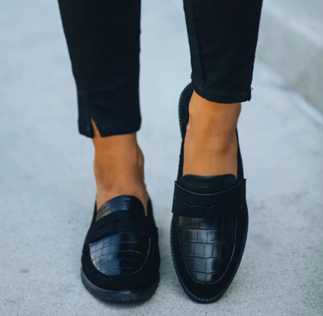 Joelle | Women’s Casual Croc Pattern Loafers
