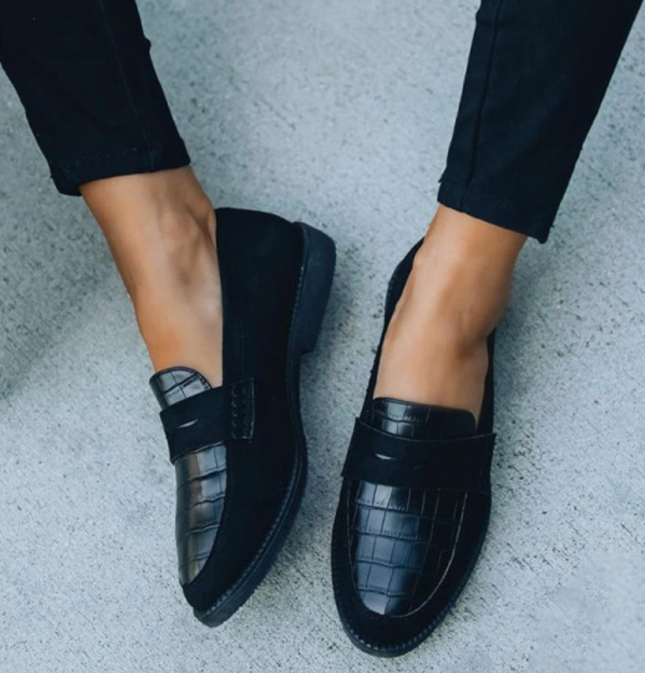 Joelle | Women’s Casual Croc Pattern Loafers