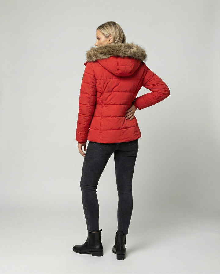 Emily | Women&