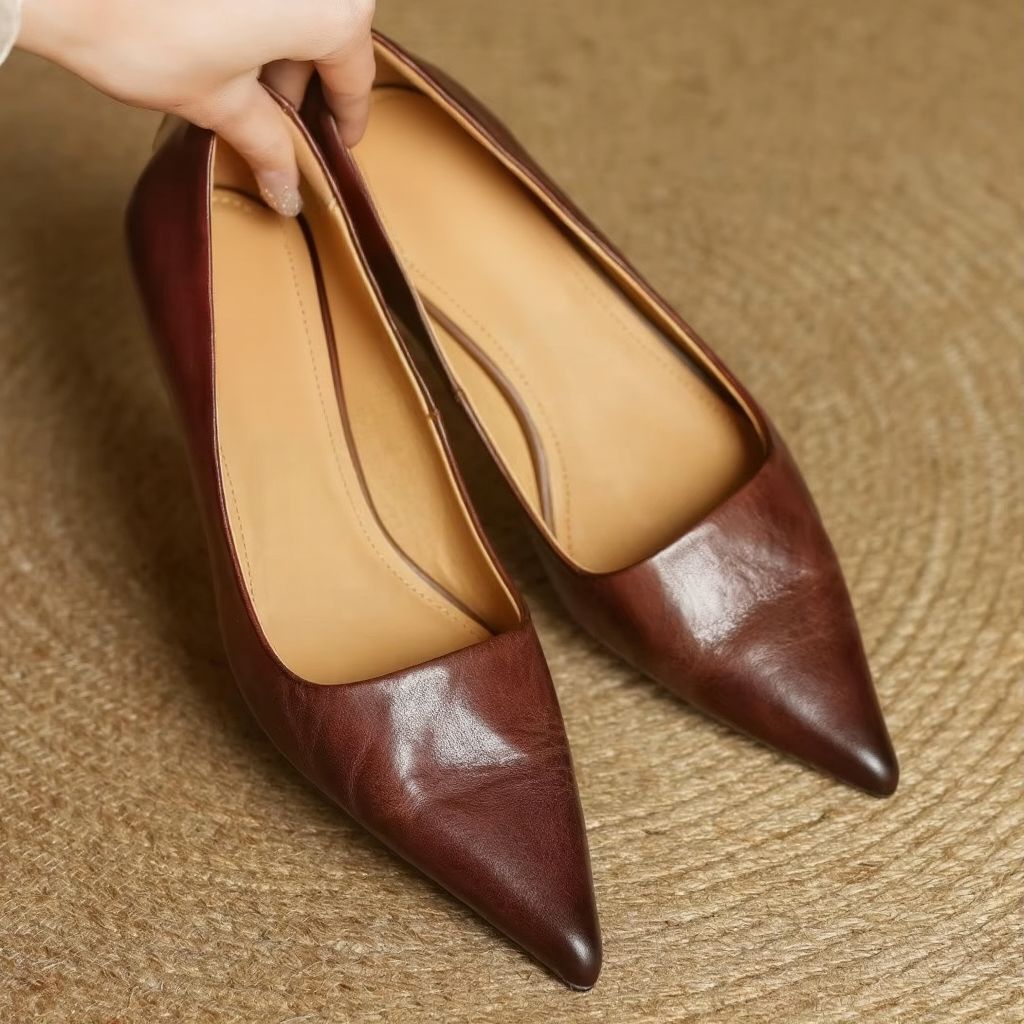Asta | Women's Elegant Leather Kitten Heels