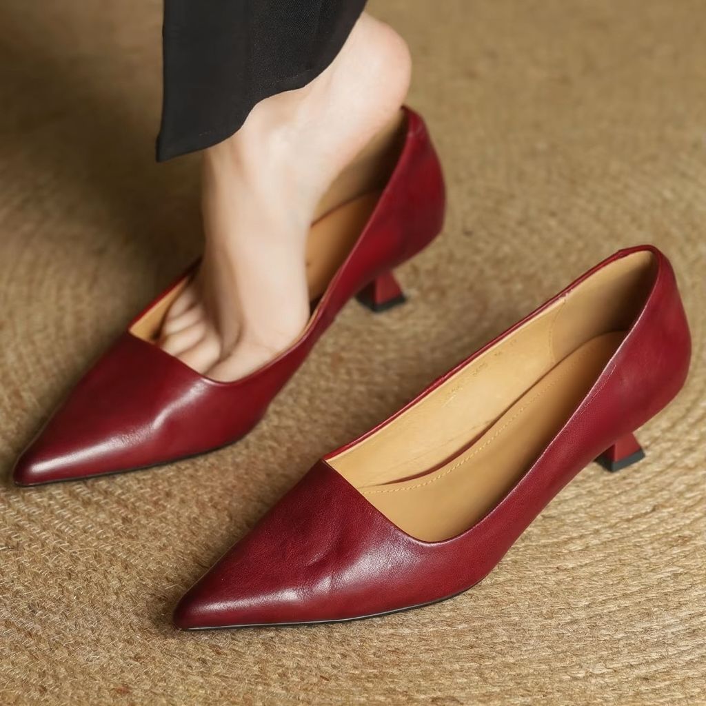 Asta | Women's Elegant Leather Kitten Heels