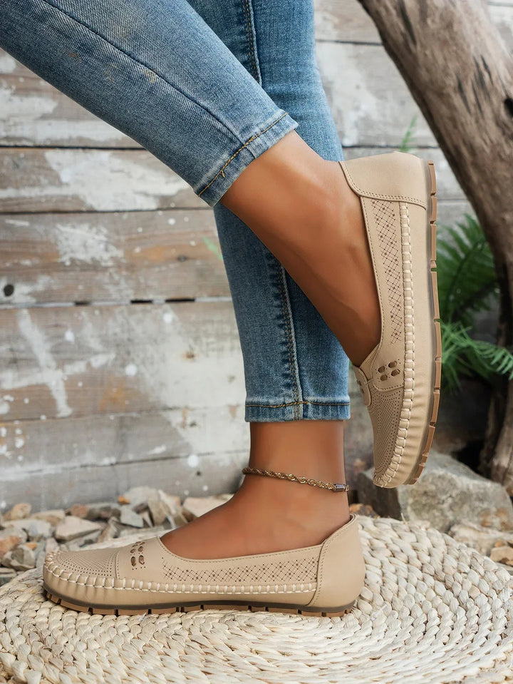 Brielle | Women’s Elegant Round Toe Flat Loafers