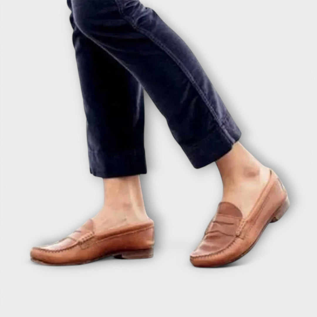 Leona | Women’s Vintage Slip-On Loafers