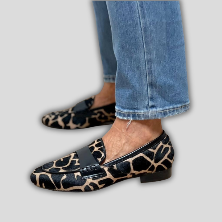 Liliana | Women’s Elegant Round Toe Heeled Loafers