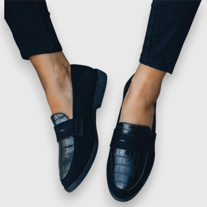 Goldie | Women’s Textured Summer Loafers
