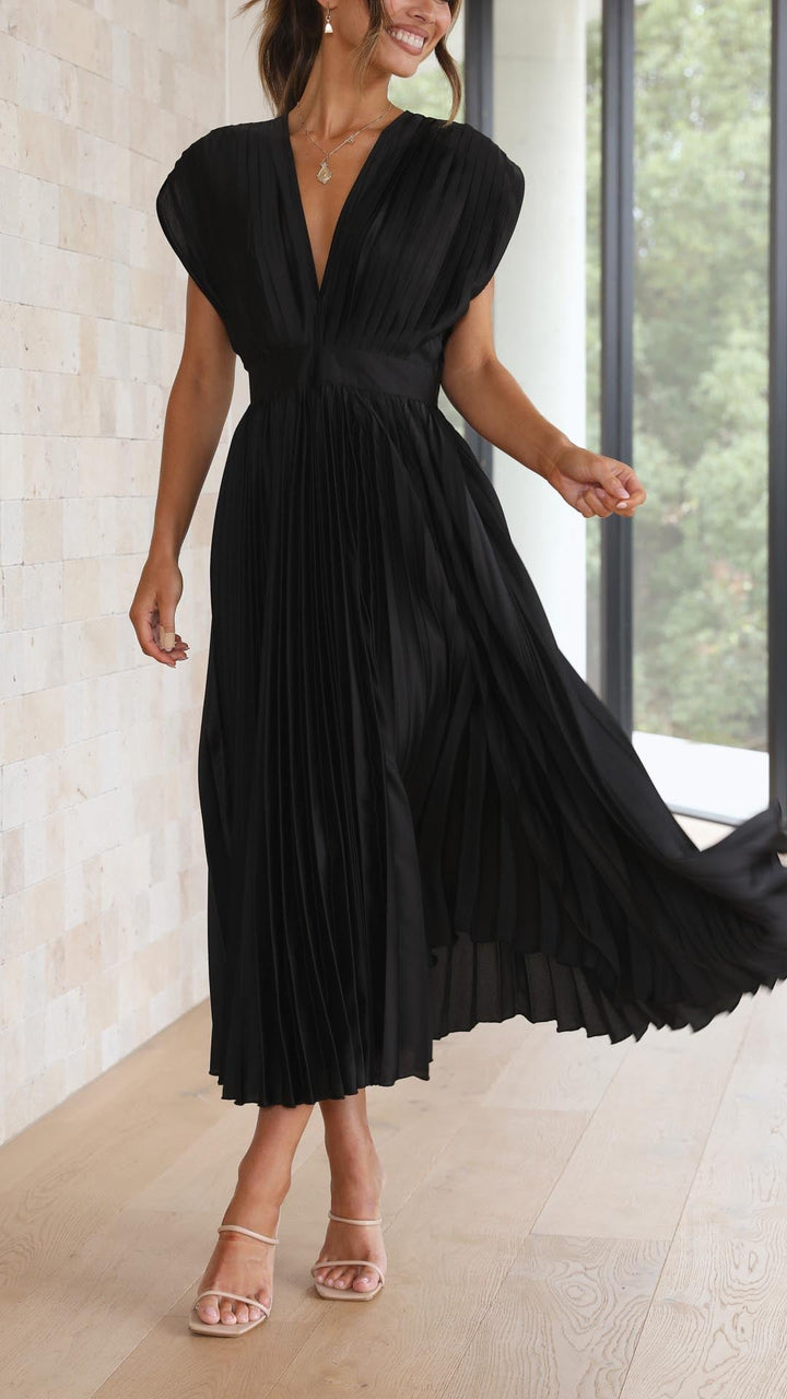 Maria | Women’s Pleated V-Neck Maxi Dress