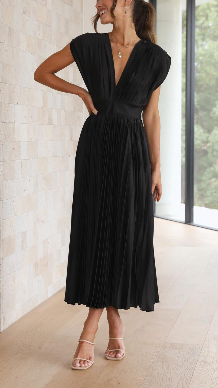 Maria | Women’s Pleated V-Neck Maxi Dress