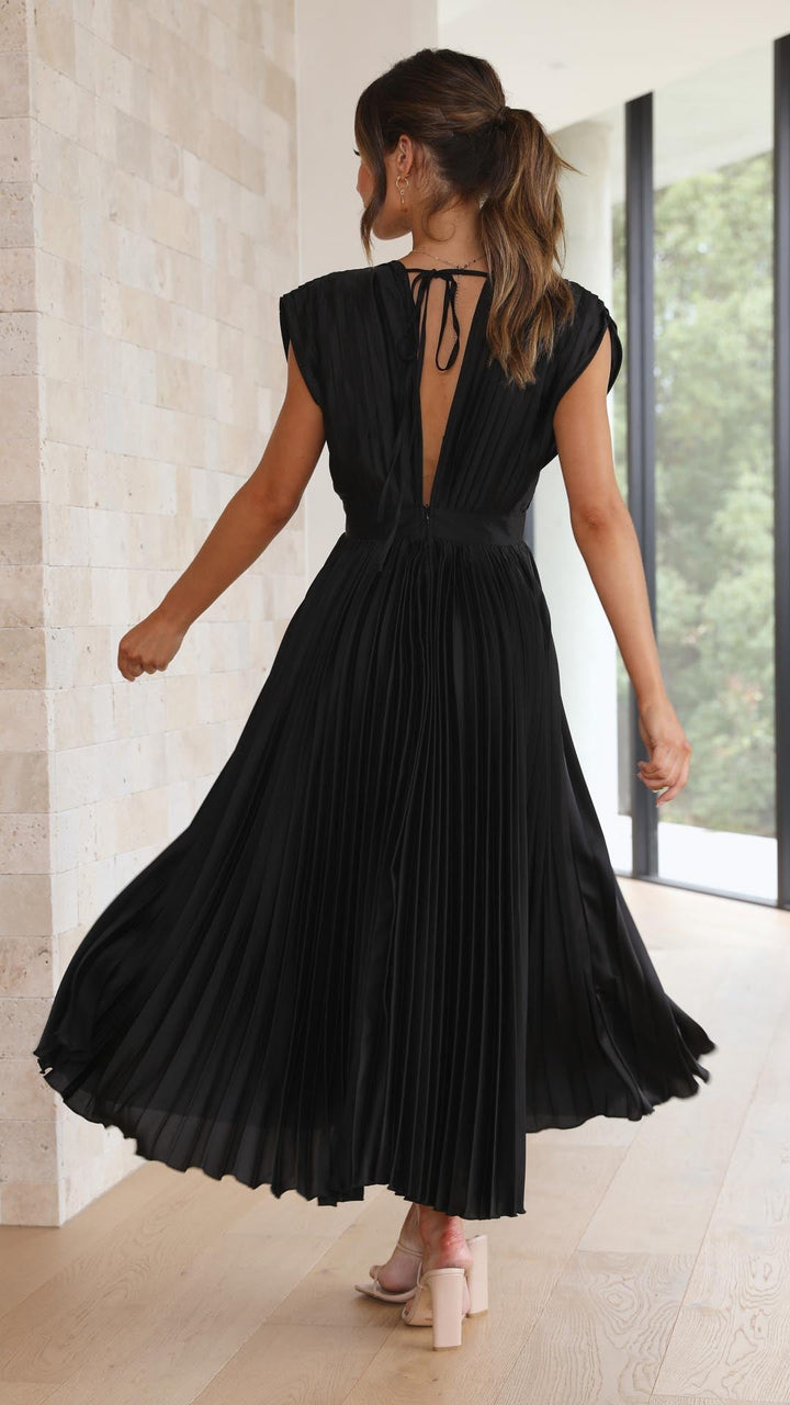 Maria | Women’s Pleated V-Neck Maxi Dress