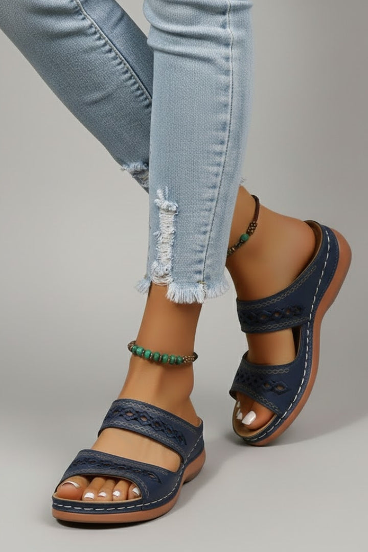 Ellie | Women&