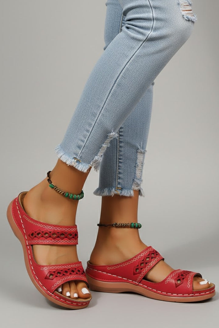 Ellie | Women&