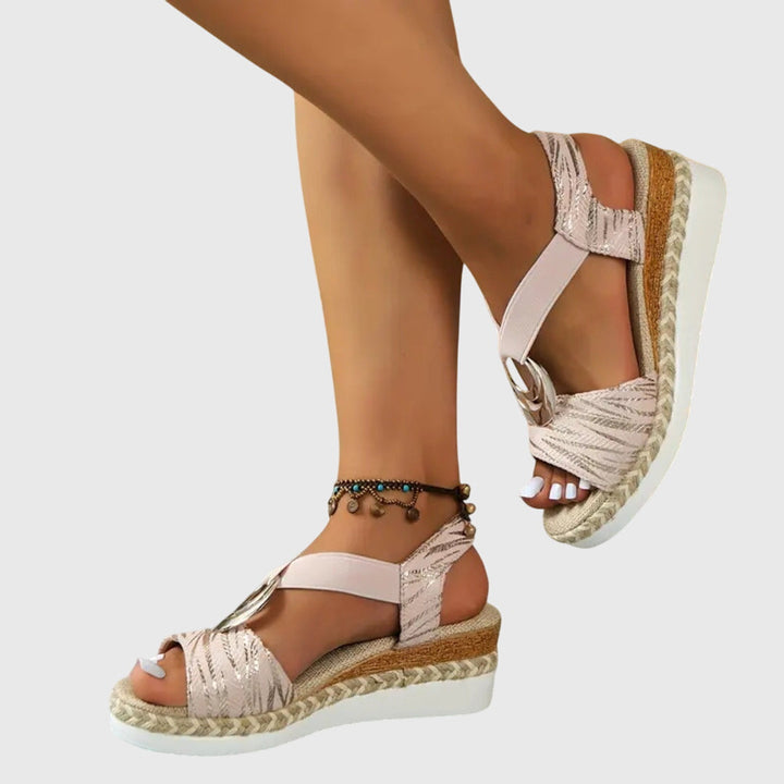 Avonlea | Women&