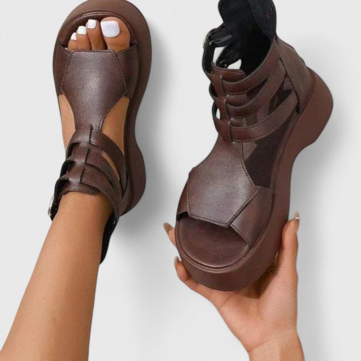 Caris | Women&